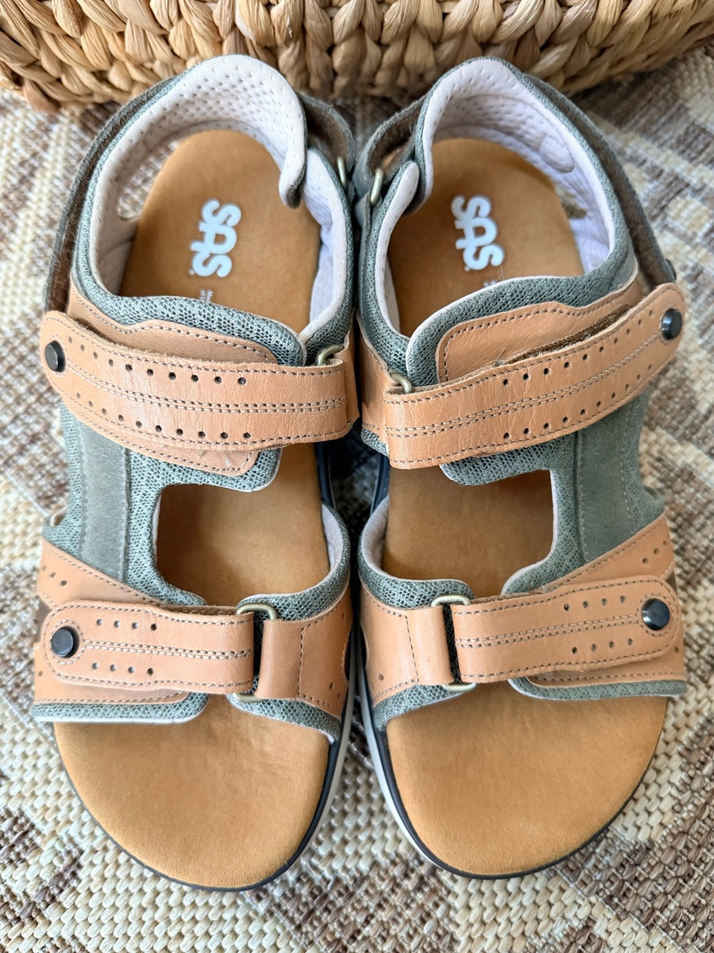 SAS Embark Sport Sandal Comfort Shoe Live Oak Tan Green Sz 10.5 Casual MSRP $199
